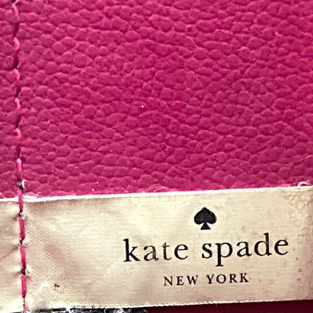 Kate Spade Lily Avenue Carrigan Leather Scallop-Edged Tote Burgundy Bag Tag Chic - Picture 8 of 12